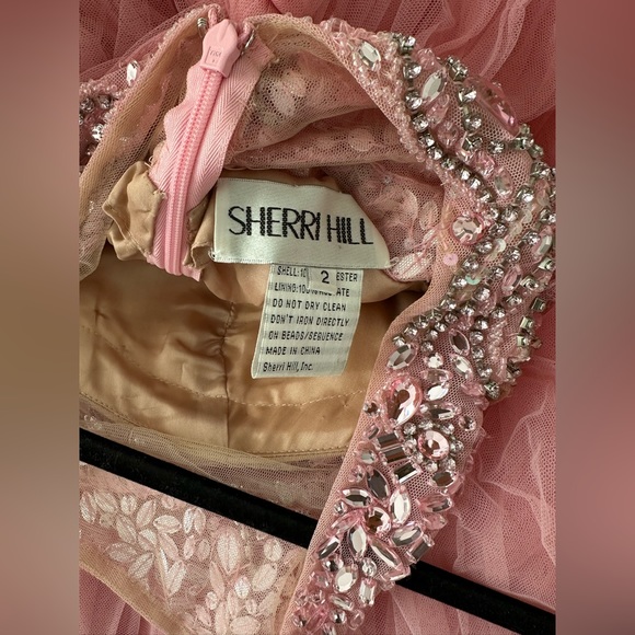 Sherri Hill prom dress blush pink size 2 - Picture 4 of 4